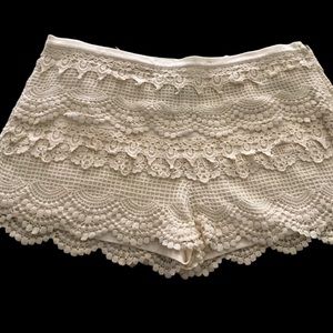 Cute Lacey Lined cream colored shorts